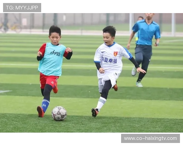 中国足球历史上最遭遇困境的球星与他们的悲情故事解析