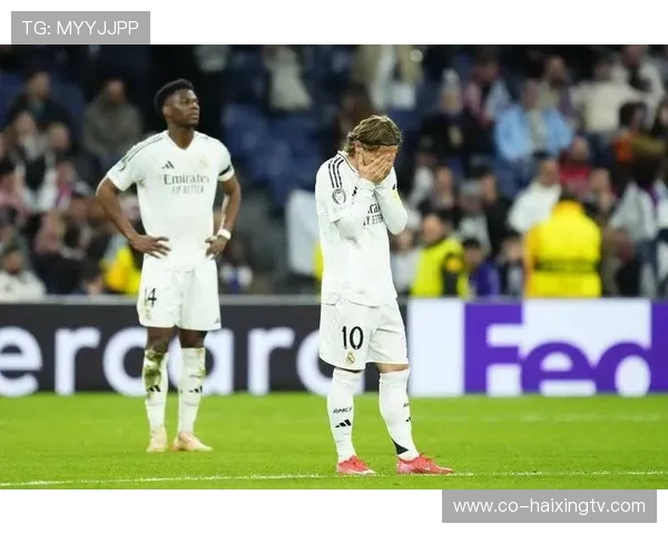 足球传奇永别 球迷哀悼球星病故留下的永恒记忆